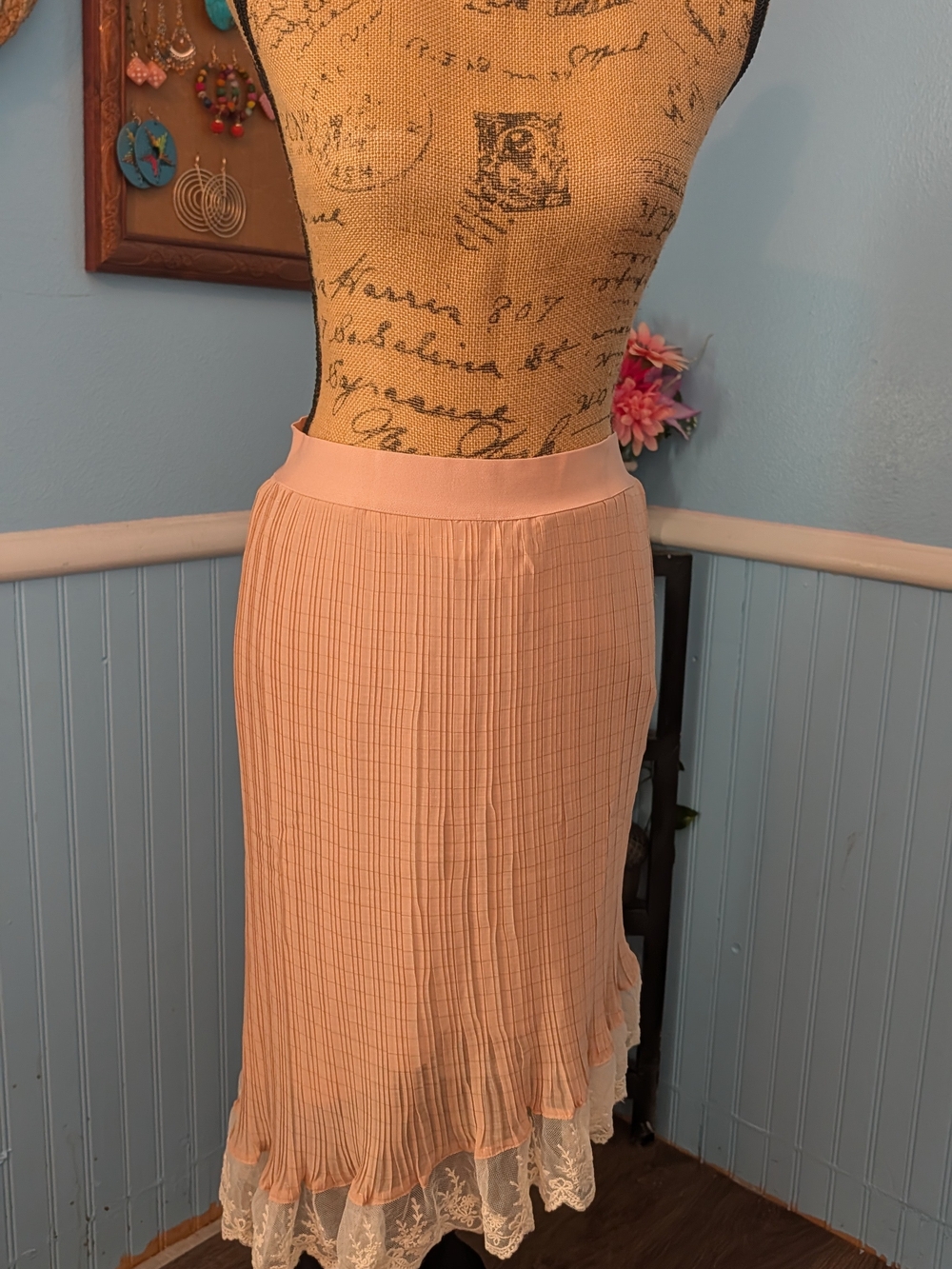 Brand New- Umgee Pleated Midi Skirt with Lace Hem
